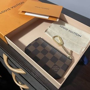 Louis Vuitton coin pouch